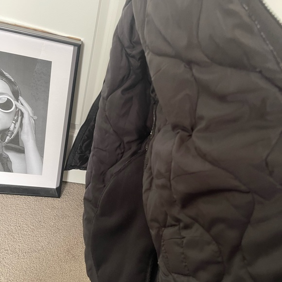 Waterproof black jacket - Picture 7 of 7